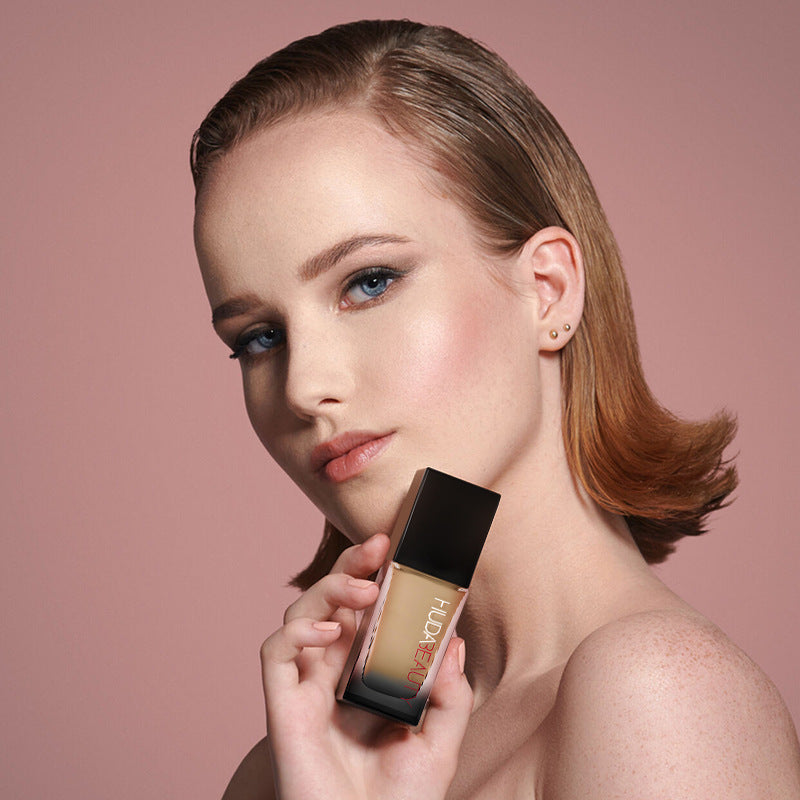 Huda Beauty Fauxhens Liquid Foundation