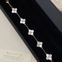 Natural Shell Stone Flower Bracelet for Women